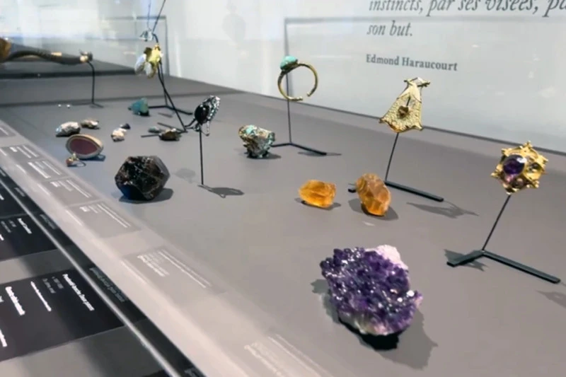 Bảo tàng Pháp bị trộm bảo vật hàng triệu Euro sau vụ đánh cắp kho báu Louvre Bảo tàng Pháp bị trộm bảo vật hàng triệu Euro sau vụ đánh cắp kho báu Louvre