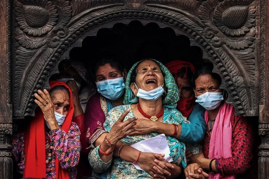 Bé trai 9 tuổi ám ảnh khoảnh khắc rời tay mẹ trong lũ dữ ở Nepal Bé trai 9 tuổi ám ảnh khoảnh khắc rời tay mẹ trong lũ dữ ở Nepal