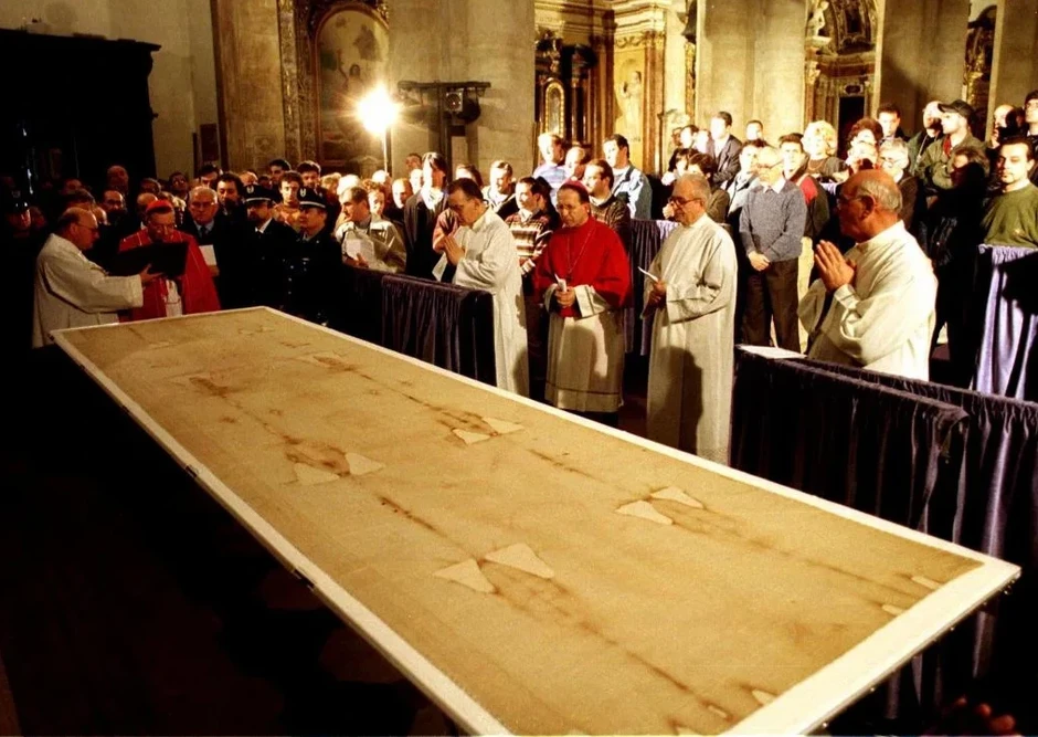 Bí mật của Vải liệm Turin đã được giải mã từ 600 năm trước? Bí mật của Vải liệm Turin đã được giải mã từ 600 năm trước?