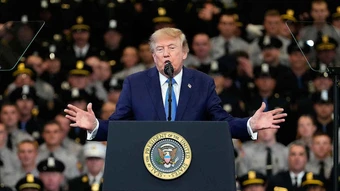 Bộ máy quan chức quy tụ giới siêu giàu dưới thời ông Trump