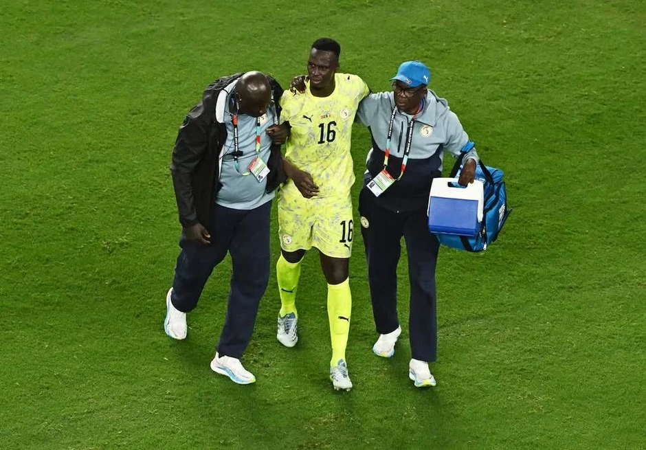 Chủ tịch Liên đoàn Bóng đá Senegal bị cáo buộc phỉ báng bác sĩ đội tuyển - Báo TinVina Chủ tịch Liên đoàn Bóng đá Senegal bị cáo buộc phỉ báng bác sĩ đội tuyển - Báo TinVina