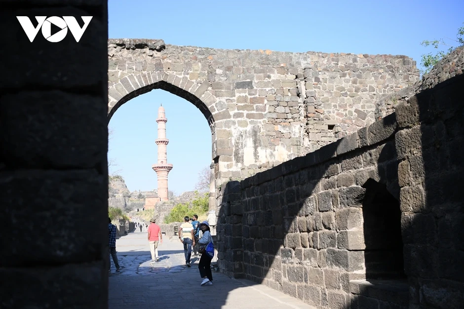 Daulatabad - pháo đài hùng vĩ và kiên cố bậc nhất của Ấn Độ thời Trung cổ