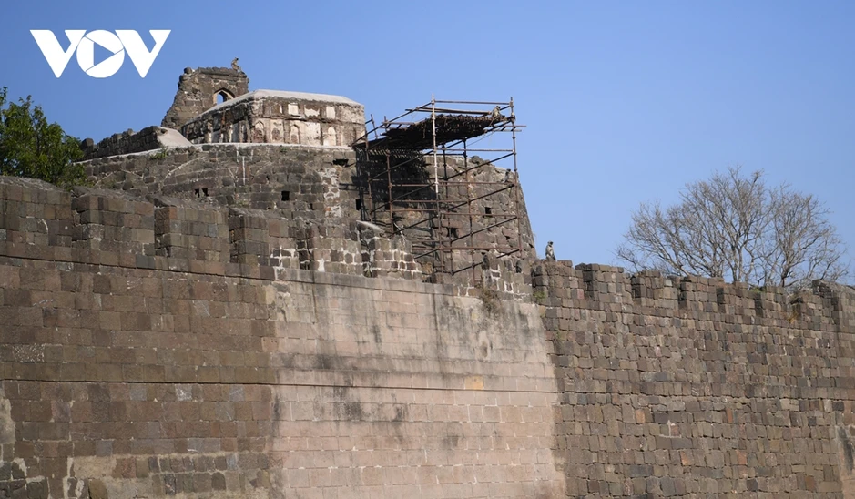 Daulatabad - pháo đài hùng vĩ và kiên cố bậc nhất của Ấn Độ thời Trung cổ