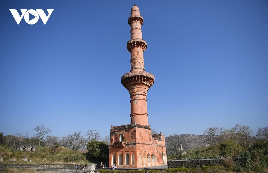 Daulatabad - pháo đài hùng vĩ và kiên cố bậc nhất của Ấn Độ thời Trung cổ