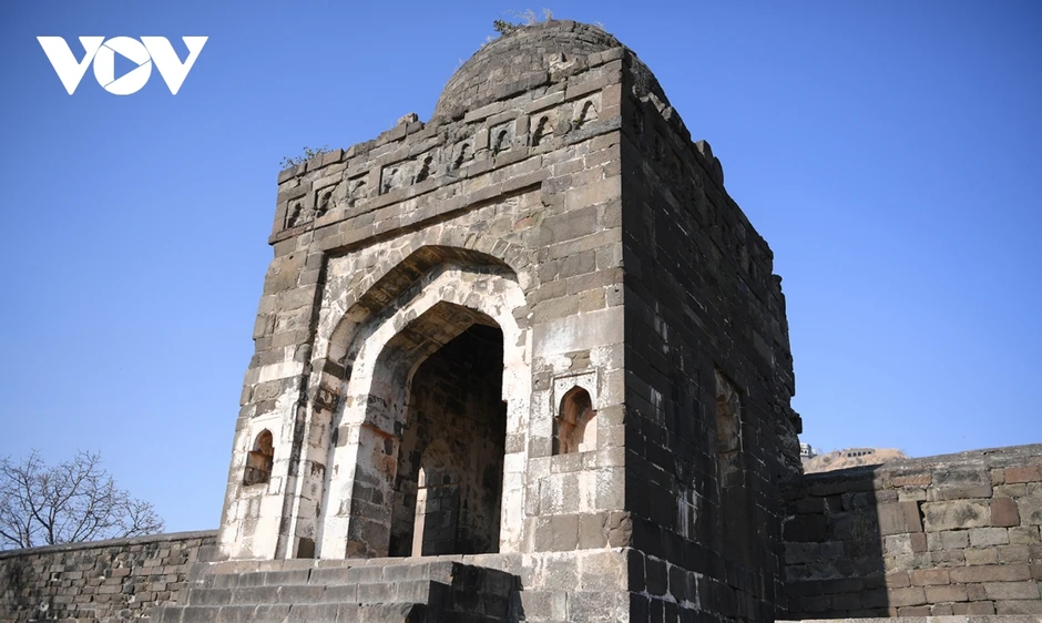 Daulatabad - pháo đài hùng vĩ và kiên cố bậc nhất của Ấn Độ thời Trung cổ