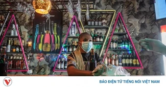 Dịch Ebola đang làm thay đổi cuộc sống về đêm tại CHDC Congo thế nào?