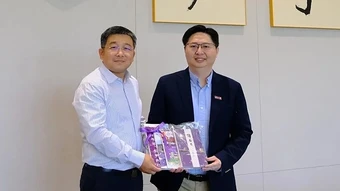 Giáo sư 'chip ung thư' rời Đại học New York về Trung Quốc