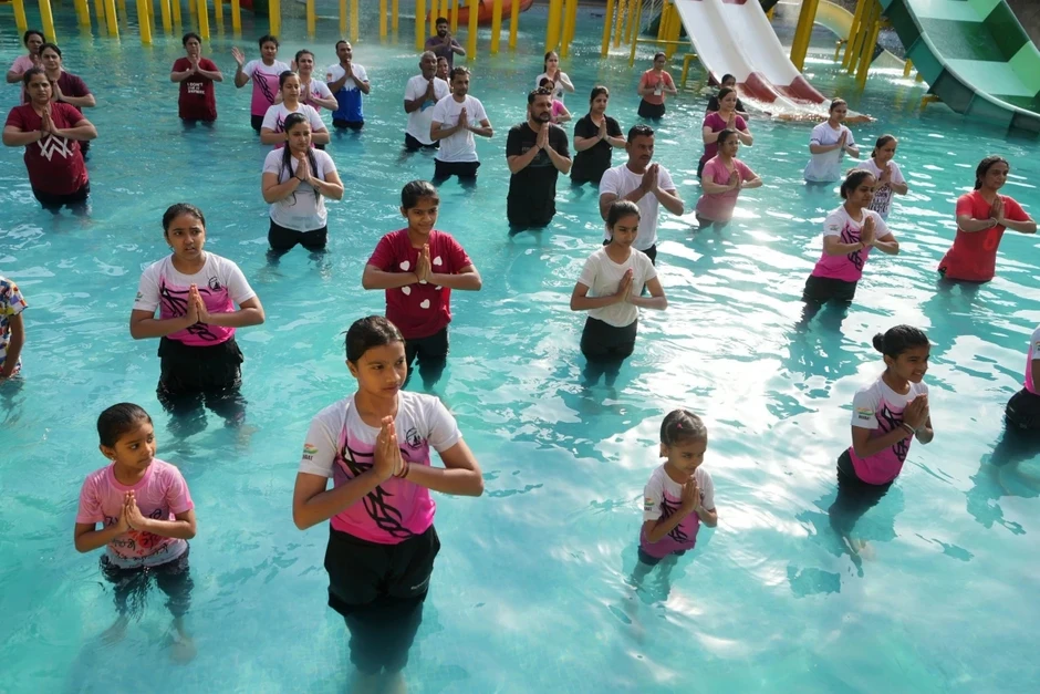 Hàng triệu người trên khắp thế giới cùng tập yoga trong ngày 21/6