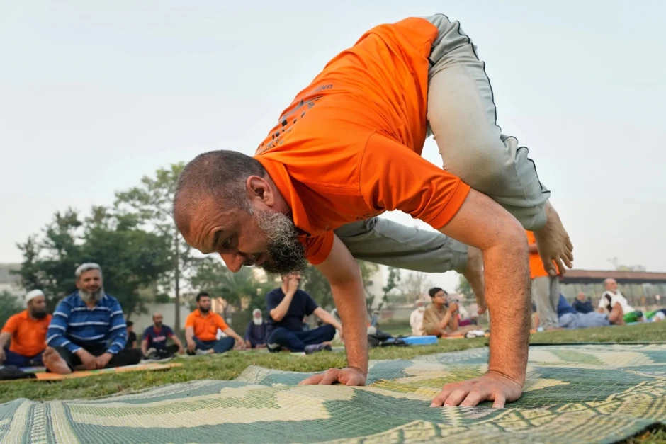 Hàng triệu người trên khắp thế giới cùng tập yoga trong ngày 21/6