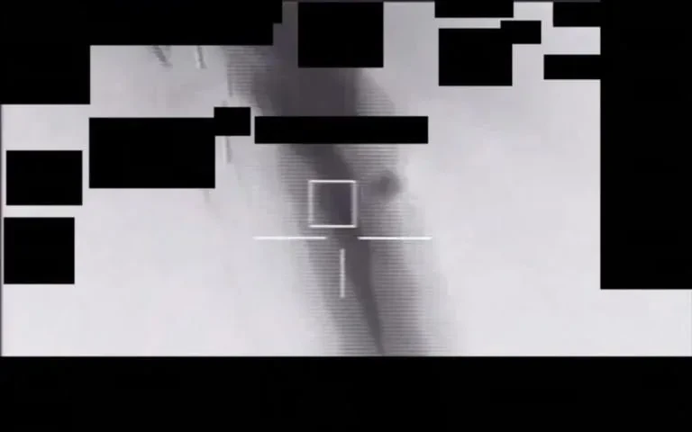 Mỹ công bố thêm tài liệu mật về UFO, hé lộ nhiều vụ chạm trán chưa thể lý giải Mỹ công bố thêm tài liệu mật về UFO, hé lộ nhiều vụ chạm trán chưa thể lý giải