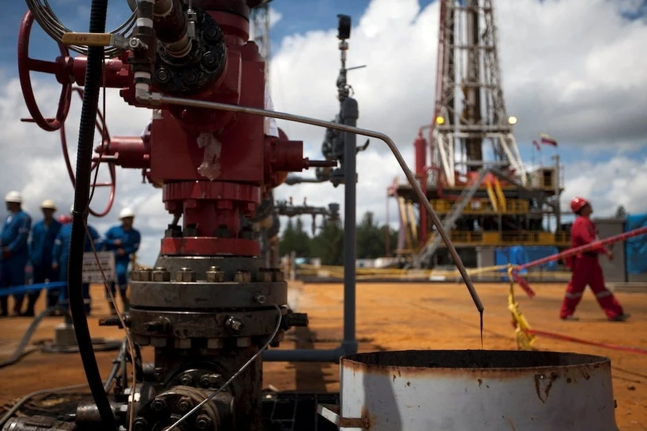 Mỹ nới lỏng trừng phạt Venezuela để kìm đà tăng giá dầu Mỹ nới lỏng trừng phạt Venezuela để kìm đà tăng giá dầu