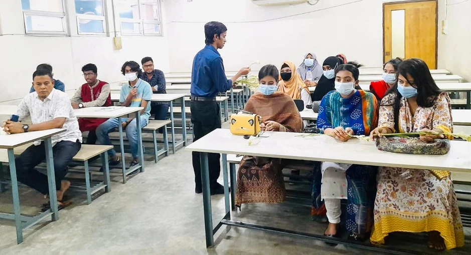 Một quốc gia cho sinh viên nghỉ học để tiết kiệm điện, xăng dầu Một quốc gia cho sinh viên nghỉ học để tiết kiệm điện, xăng dầu