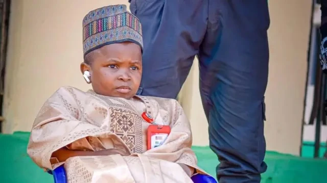 Nigeria: Thiếu niên 16 tuổi gây chấn động vì khai gian tuổi để tranh cử Quốc hội