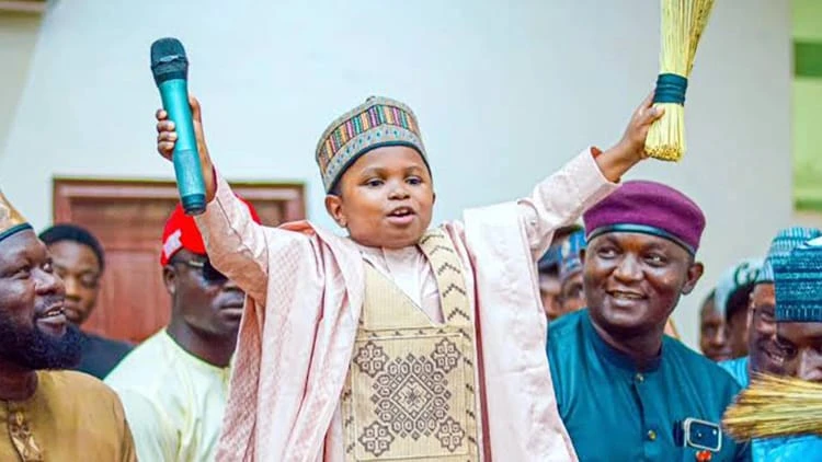 Nigeria: Thiếu niên 16 tuổi gây chấn động vì khai gian tuổi để tranh cử Quốc hội