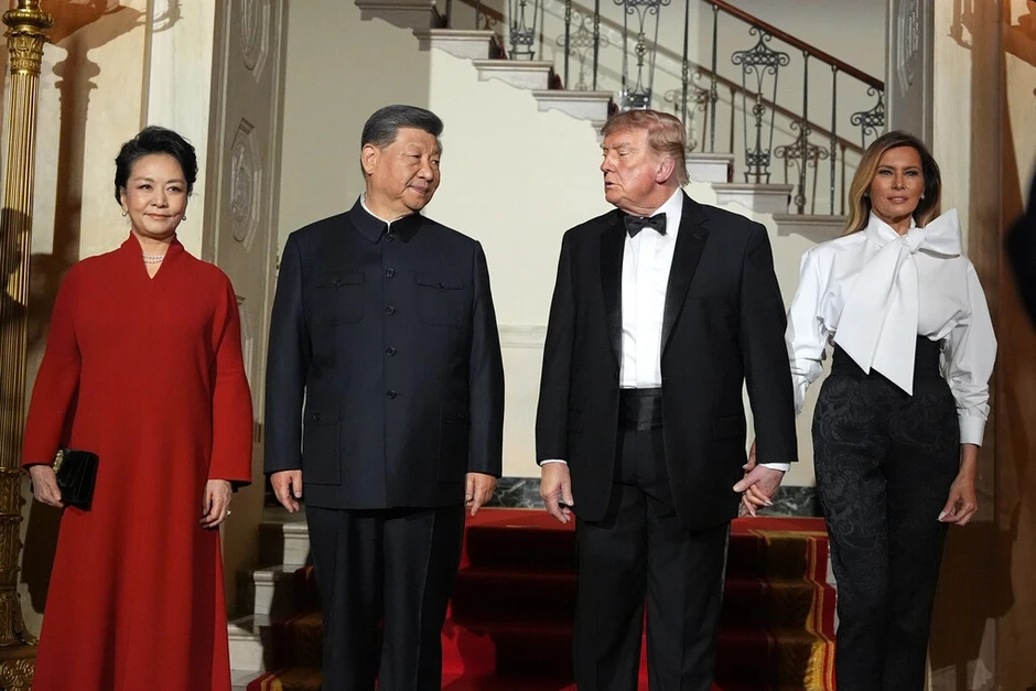 Ông Trump đãi ông Tập món kem 'cây nhà lá vườn' trong quốc yến Ông Trump đãi ông Tập món kem 'cây nhà lá vườn' trong quốc yến