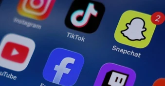 Thái Lan cảnh báo trò đùa ngày Cá tháng Tư có thể dẫn tới án tù