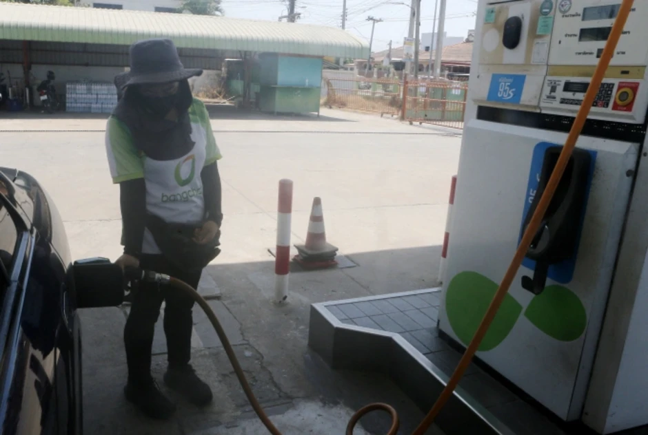 Thái Lan yêu cầu công chức đi thang bộ để tiết kiệm năng lượng Thái Lan yêu cầu công chức đi thang bộ để tiết kiệm năng lượng