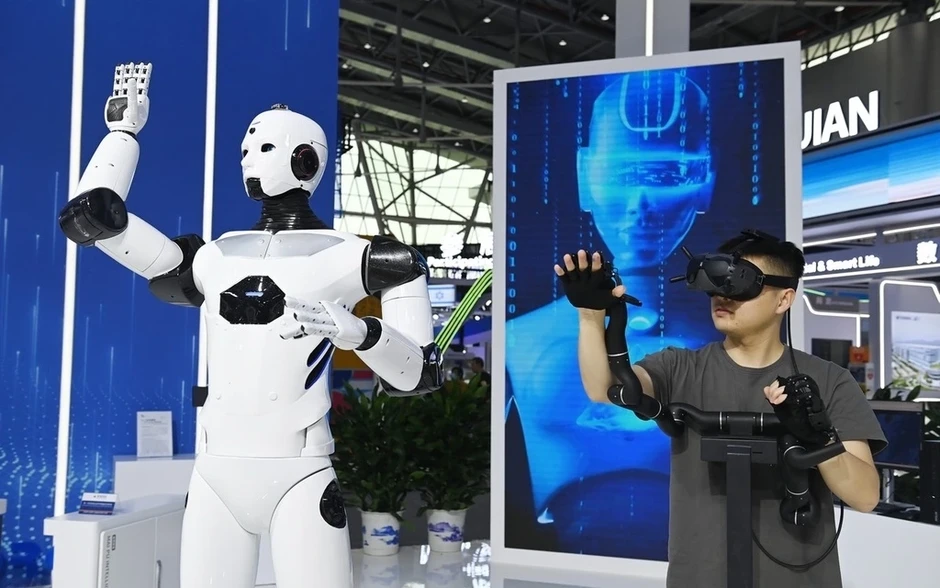 Trung Quốc thúc đẩy phát triển robot phục vụ người cao tuổi và khuyết tật Trung Quốc thúc đẩy phát triển robot phục vụ người cao tuổi và khuyết tật