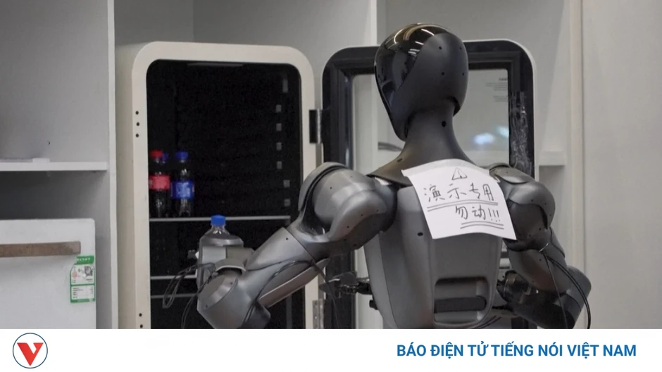 Trung Quốc và cuộc đua tạo bộ não cho robot hình người