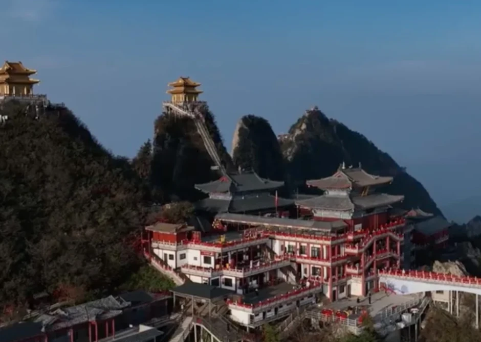 'Việc trong mơ' gây sốt ở Trung Quốc giữa lúc thị trường lao động khó khăn