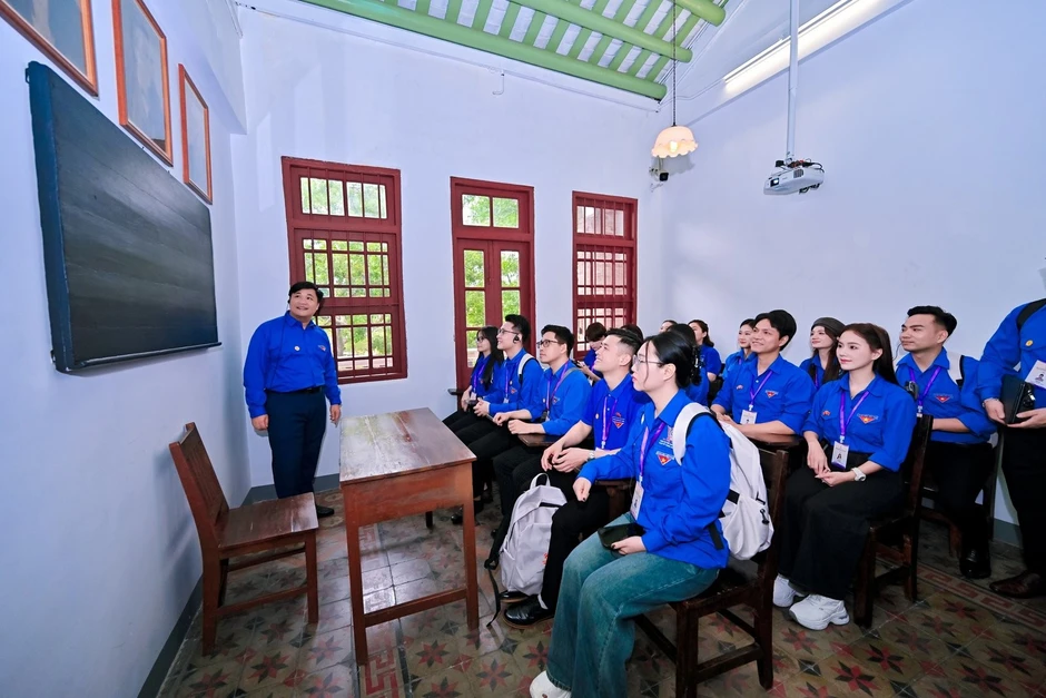 [Ảnh] “Hành trình đỏ” 2026: Tuổi trẻ Việt Nam tiếp nối nhịp cầu hữu nghị Việt-Trung