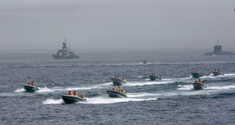 ‘Hạm đội muỗi’ Iran vẫn là mối đe dọa đáng gờm ở eo biển Hormuz