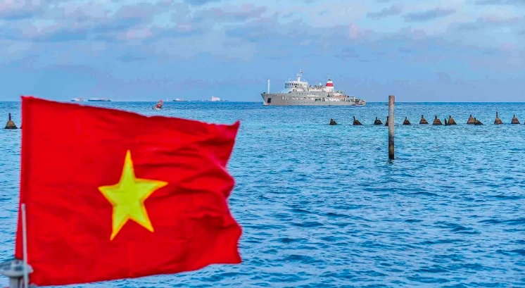 10 năm sau Phán quyết Trọng tài Biển Đông: Luật pháp quốc tế vẫn là điểm tựa 10 năm sau Phán quyết Trọng tài Biển Đông: Luật pháp quốc tế vẫn là điểm tựa