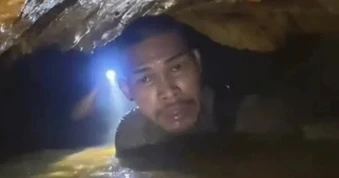 11 ngày sinh tồn trong hang ngập lũ ở Lào