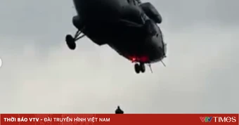 16 giờ giải cứu nghẹt thở nhóm thiếu niên Ấn Độ mắc kẹt trên tháp cao do mạo hiểm quay video