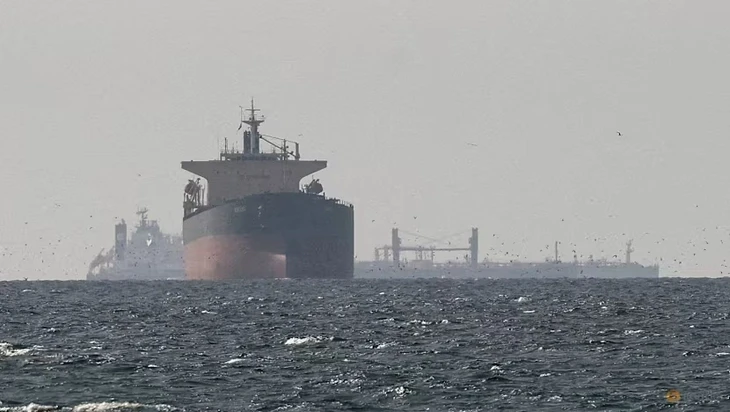 2 siêu tàu chở dầu đột ngột quay đầu ở eo Hormuz ngay khi đàm phán Mỹ - Iran đổ vỡ 2 siêu tàu chở dầu đột ngột quay đầu ở eo Hormuz ngay khi đàm phán Mỹ - Iran đổ vỡ