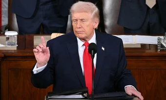 24 bang kiện thuế nhập khẩu 10% của ông Trump