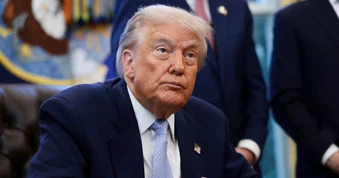 3 lựa chọn của Tổng thống Trump mở lại eo biển Hormuz