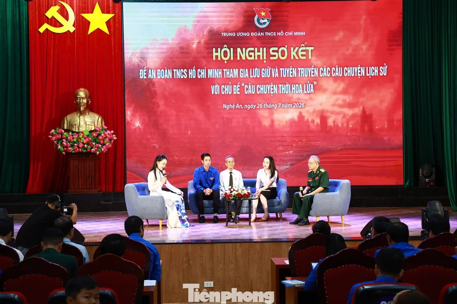 45 ngày giữa mưa bom, giữ trọn lời thề ‘còn người, còn trận địa’ 45 ngày giữa mưa bom, giữ trọn lời thề ‘còn người, còn trận địa’