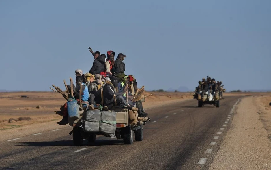 49 người thiệt mạng vì khát nước trên sa mạc Sahara 49 người thiệt mạng vì khát nước trên sa mạc Sahara