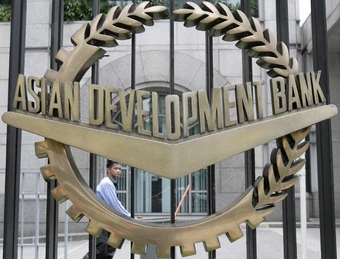 ADB cam kết 70 tỷ USD thúc đẩy năng lượng và kết nối số tại châu Á - Thái Bình Dương