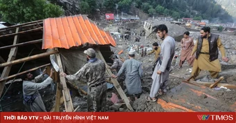 Afghanistan tìm kiếm người còn sống sau lũ quét