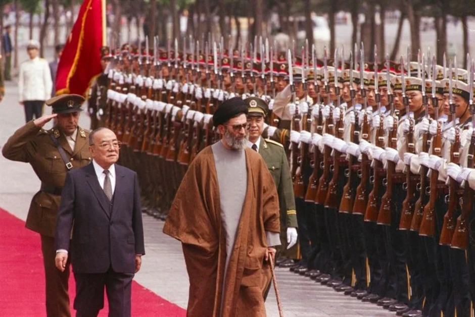 Ali Khamenei và gần 4 thập kỷ cầm quyền cứng rắn, thù địch với Mỹ và Israel Ali Khamenei và gần 4 thập kỷ cầm quyền cứng rắn, thù địch với Mỹ và Israel