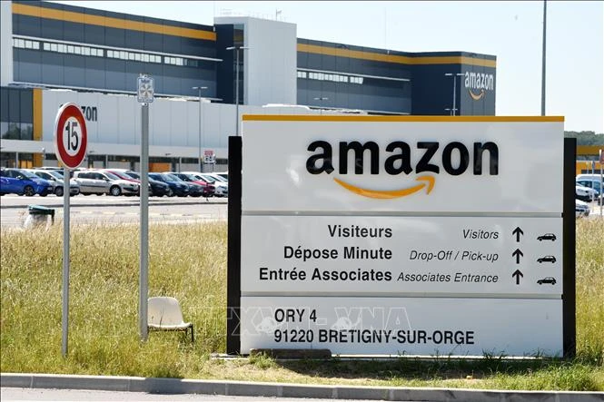 Amazon sẽ hoàn trả một phần tiền hoàn thuế quan cho khách hàng Amazon sẽ hoàn trả một phần tiền hoàn thuế quan cho khách hàng