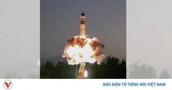 Ấn Độ đạt bước tiến mới với tên lửa đạn đạo chiến lược đa đầu đạn tự dẫn
