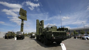 Ấn Độ tăng gấp đôi S-400 đặt mua từ Nga bất chấp áp lực của Mỹ
