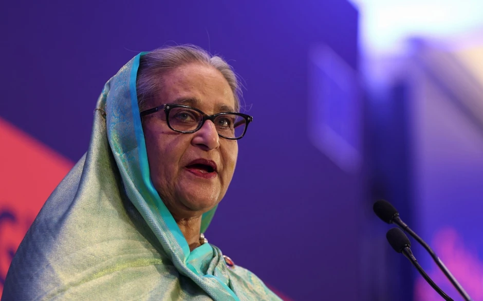 Ấn Độ xem xét đề nghị dẫn độ cựu Thủ tướng Bangladesh Sheikh Hasina Ấn Độ xem xét đề nghị dẫn độ cựu Thủ tướng Bangladesh Sheikh Hasina