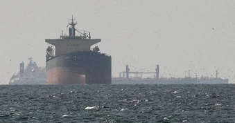 Anh đề xuất đăng cai hội nghị thượng đỉnh về mở lại eo biển Hormuz
