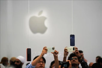 Apple dự kiến chấm dứt vị thế độc tôn của ChatGPT trên thiết bị từ iOS 27