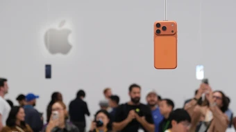 Apple lấy lại ngôi công ty giá trị nhất thế giới từ tay Nvidia