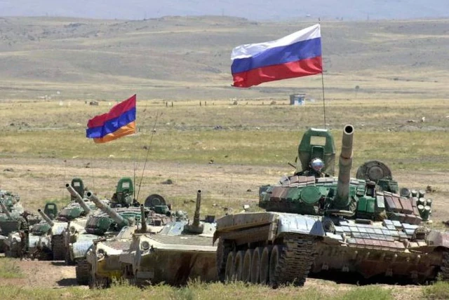 Armenia nhắm căn cứ quân sự Nga, Kremlin phản ứng - Yerevan thông báo chuẩn bị "Kịch bản ngày tận thế" Armenia nhắm căn cứ quân sự Nga, Kremlin phản ứng - Yerevan thông báo chuẩn bị "Kịch bản ngày tận thế"