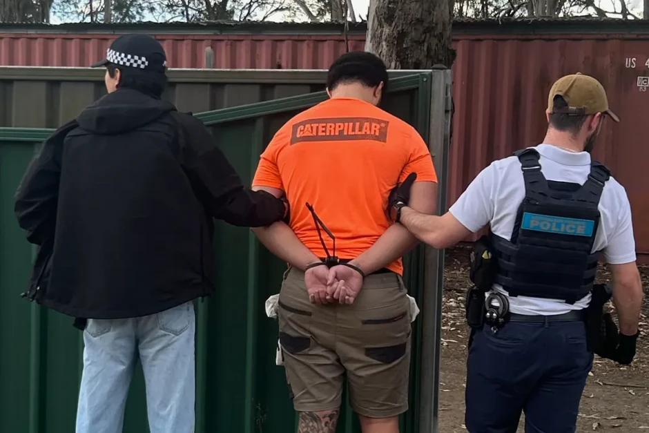 Australia thu giữ kỷ lục 2,7 tấn cocaine chôn dưới đất