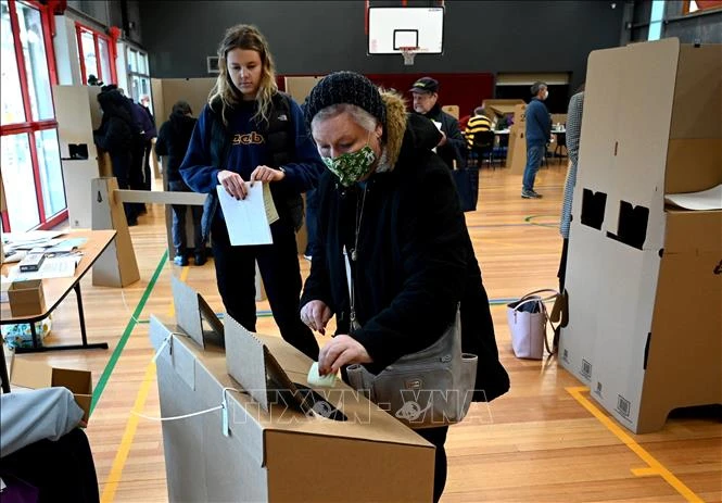 Australia: Trên 200.000 cử tri phải nộp phạt do không thực hiện nghĩa vụ bỏ phiếu Australia: Trên 200.000 cử tri phải nộp phạt do không thực hiện nghĩa vụ bỏ phiếu