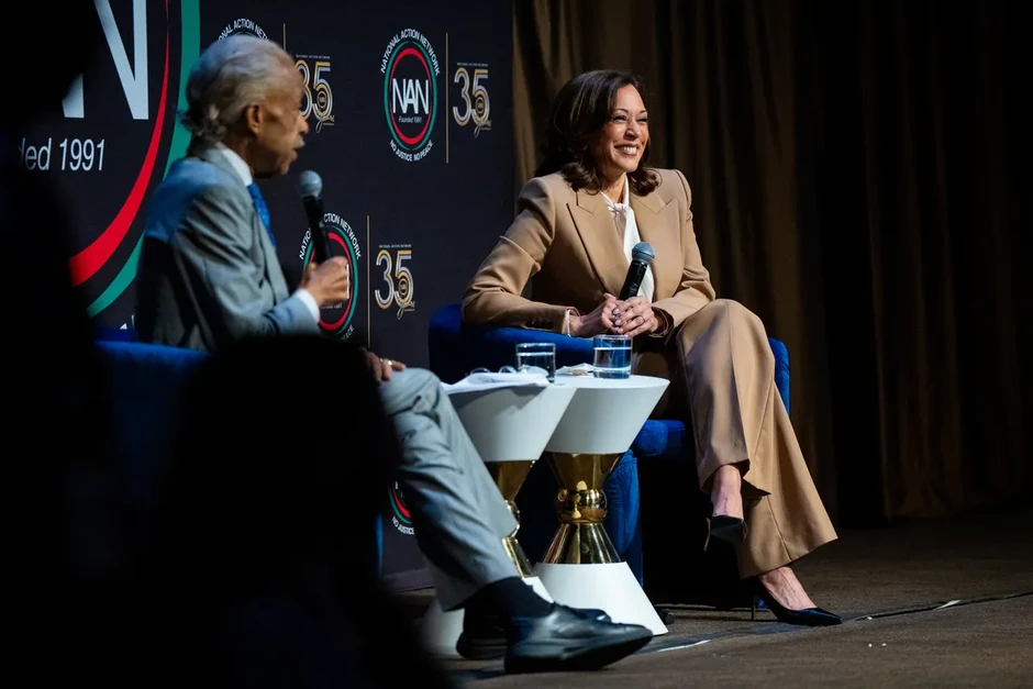 Bà Kamala Harris dự kiến tiếp tục tranh cử Tổng thống Mỹ Bà Kamala Harris dự kiến tiếp tục tranh cử Tổng thống Mỹ