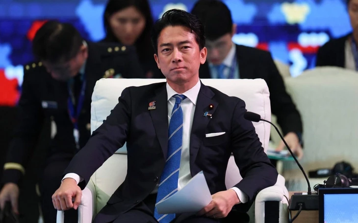 Bắc Kinh bàng hoàng khi 'lính Nhật' đột nhập Đại sứ quán Trung Quốc ở Tokyo Bắc Kinh bàng hoàng khi 'lính Nhật' đột nhập Đại sứ quán Trung Quốc ở Tokyo