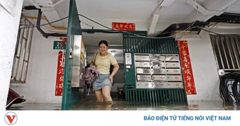Bão Dolphin đổ bộ bờ biển phía Đông Trung Quốc, gây mưa xối xả và gió lớn